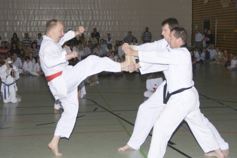 FK260708121636